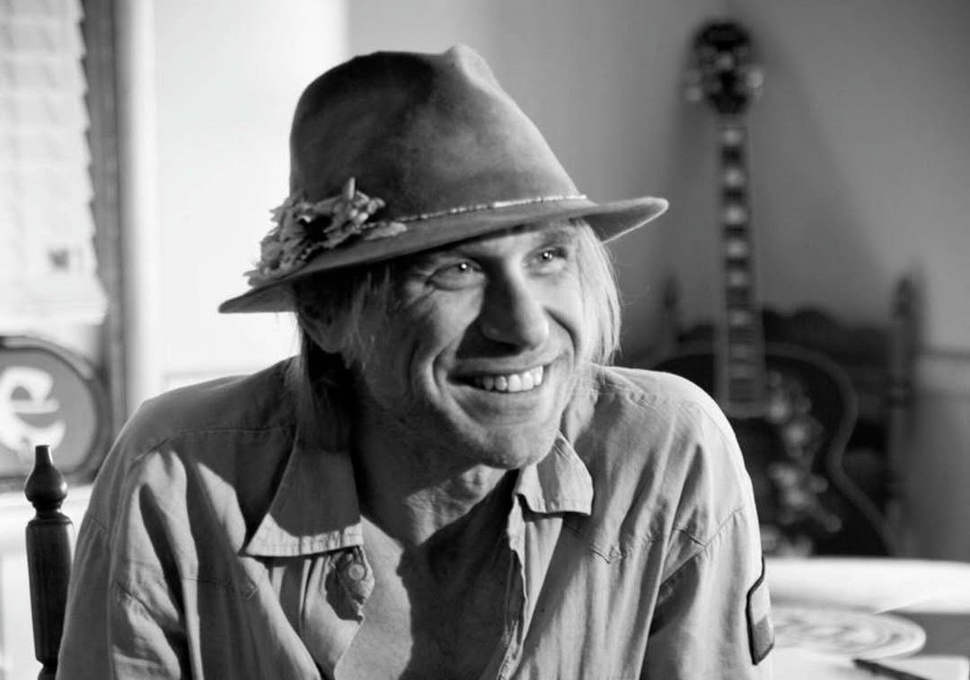 Τοντ Σνάιντερ: Πέθανε ο τραγουδιστής του «Alright Guy» σε ηλικία 59 ετών