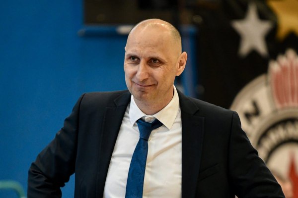 Ποιος είναι ο προσωρινός αντικαταστάτης του Ομπράντοβιτς στην Παρτιζάν