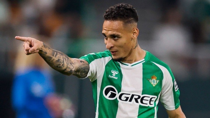 Η αποκάλυψη του Αντονι για την Μπάγερν και η αναγέννησή του στην Μπέτις