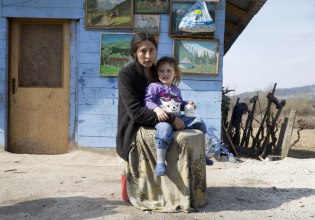 Η Σλοβενία κατηγορείται ότι μετατρέπει τις γειτονιές των Ρομά σε «ζώνες ασφαλείας»