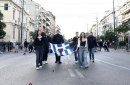 Πολυτεχνείο: Η κόρη της Φώφης Γεννηματά στην κεφαλή της πορείας κρατώντας την αιματοβαμμένη σημαία [φωτογραφίες]