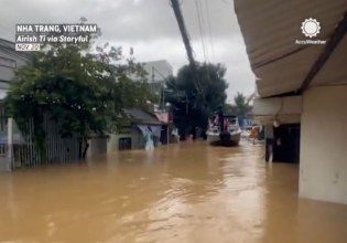 Βιετνάμ: Τουλάχιστον 90 νεκροί από τις πλημμύρες