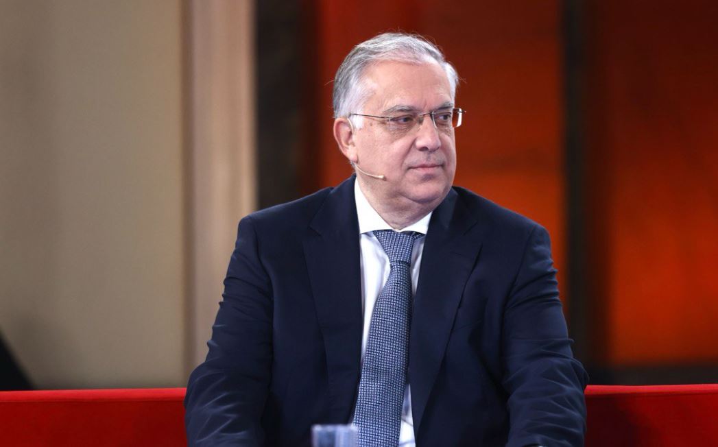 ΟΤ  FORUM – Θεοδωρικάκος: Τον Δεκέμβριο το νομοσχέδιο για την απλοποίηση του επιχειρείν