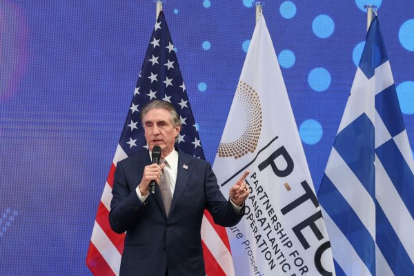 OT FORUM: Ο υπουργός Εσωτερικών των ΗΠΑ, Νταγκ Μπέργκαμ στο 6ο ΟΤ FORUM