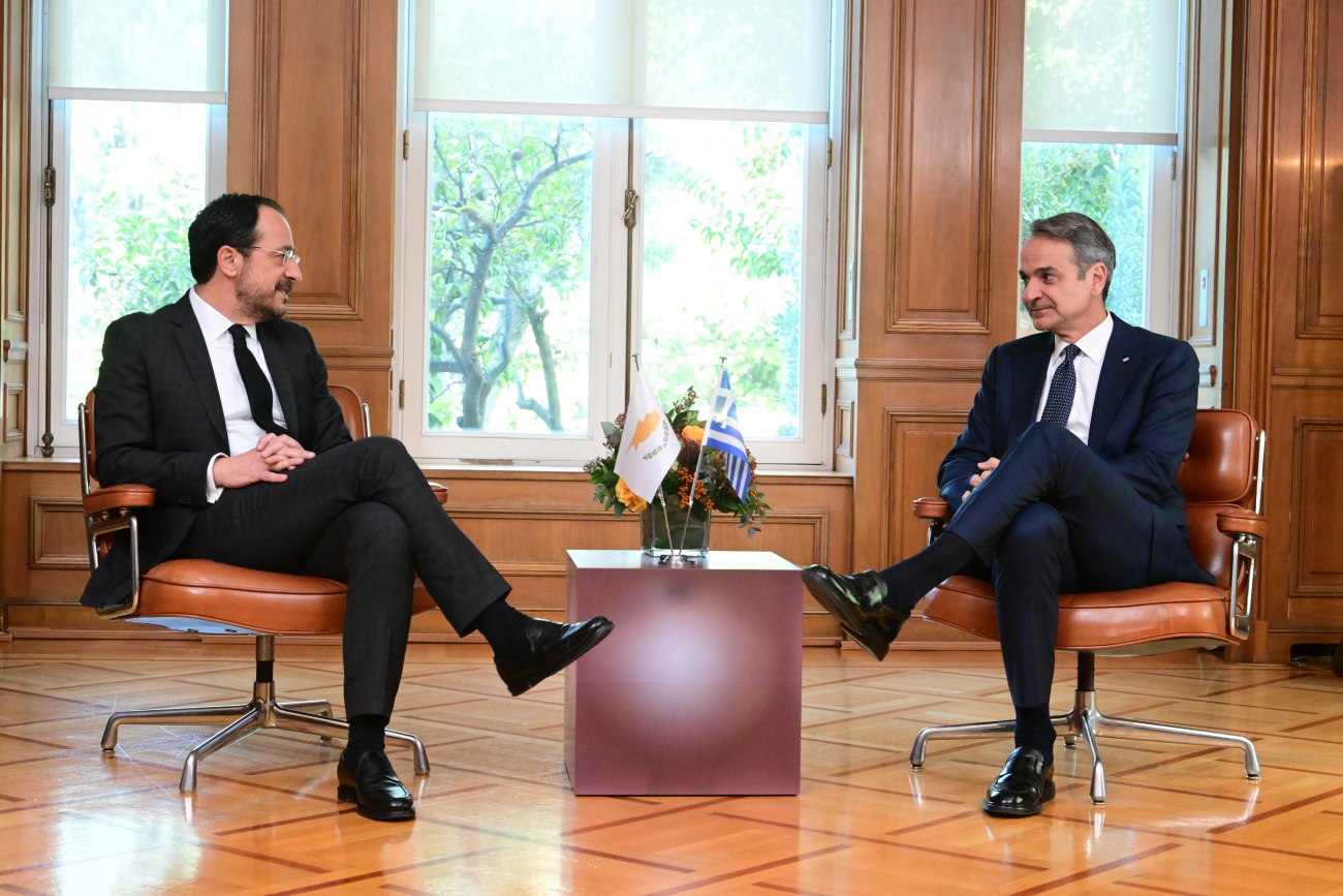 Μητσοτάκης – Χριστοδουλίδης: «Σημαντικό να συντονίζουμε το έργο μας» – «Έχουμε άριστη συνεργασία με την Ελλάδα»