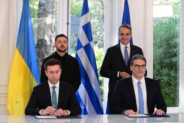 Τι προβλέπει το deal ΔΕΠΑ Εμπορίας – Naftogaz