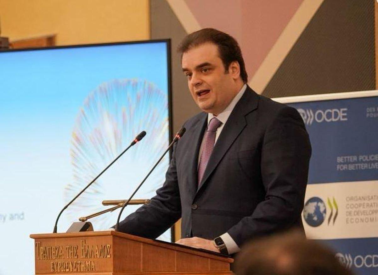 Greek Fin Min Launches Bid for Eurogroup Leadership