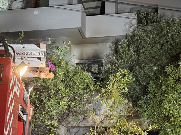 Ηράκλειο: Διασωληνωμένος στη ΜΕΘ ο 60χρονος μετά τη φωτιά που σκότωσε τη μητέρα και τον αδελφό του