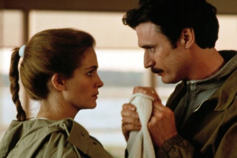 Σκληρή αλήθεια  – Οι ταινίες για την ωμή βία κατά των γυναικών μήπως ενισχύουν το πρόβλημα;