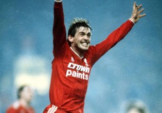 Κένι Νταλγκλίς: Ο μεγαλύτερος παίκτης της Λίβερπουλ μέσα από τα μάτια ενός σκηνοθέτη-οπαδού