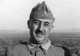 Φρανθίσκο Φράνκο: Ο κοντός, άχαρος και μη χαρισματικός στρατηγός που έγινε ο απόλυτος άρχοντας της Ισπανίας