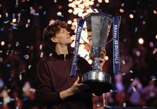 Back to back τίτλος στα ATP Finals για τον Γιάνικ Σίνερ – Έγραψε ιστορία ο Ιταλός (vids)