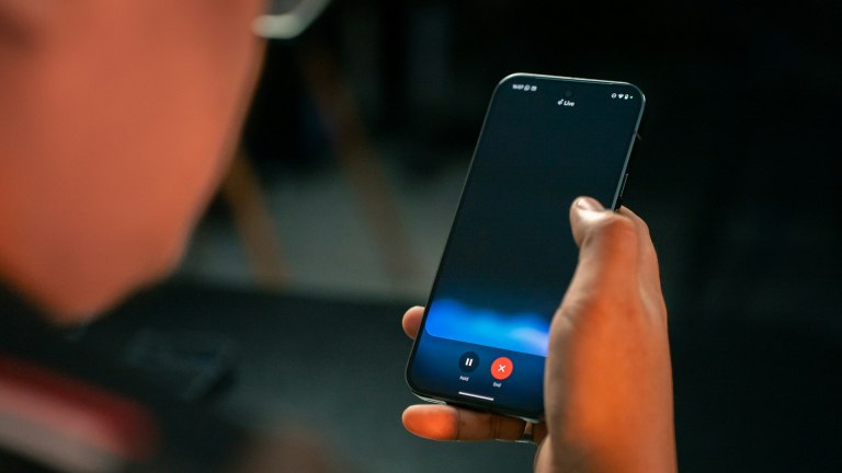 Google: Υπότιτλοι σε πραγματικό χρόνο στο Gemini Live – Η αναβαθμισμένη λειτουργία ξεκίνησε