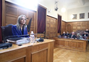 Πηγές ΠΑΣΟΚ για Σεμερτζίδου: Άλλο ένα «τυχερό» στέλεχος της ΝΔ που κέρδιζε λαχεία ή τζόκερ