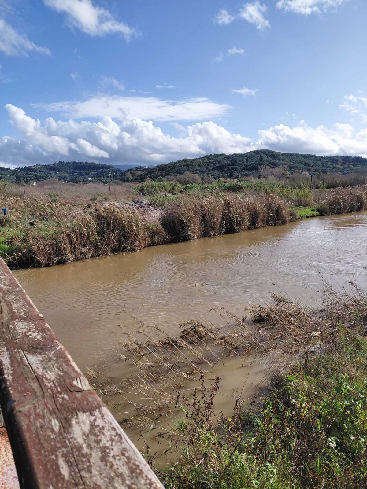 Στις πληγείσες περιοχές ο Περιφερειάρχης Ιονίων Νήσων-Αίτημα για άμεση χρηματοδότηση για τις αποκαταστάσεις