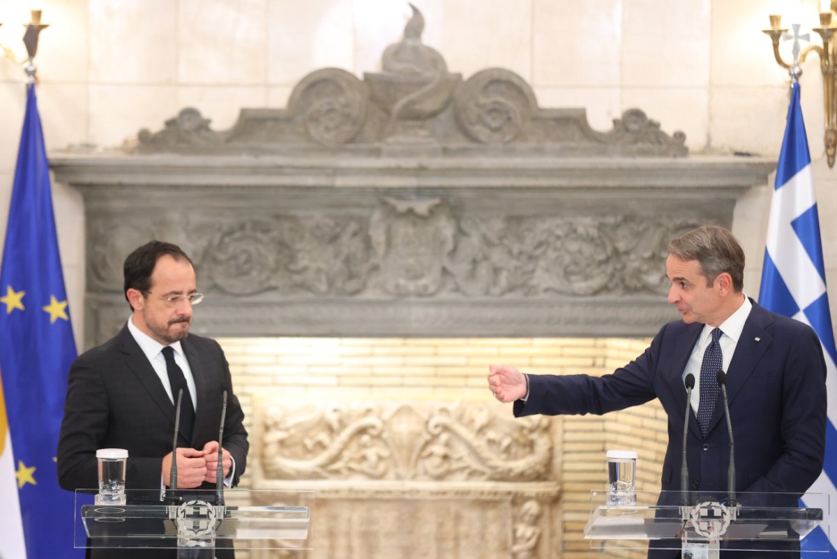 Ελλάδα – Κύπρος προσπαθούν να επανεκτιμήσουν το καλώδιο και να ισορροπήσουν τις σχέσεις τους