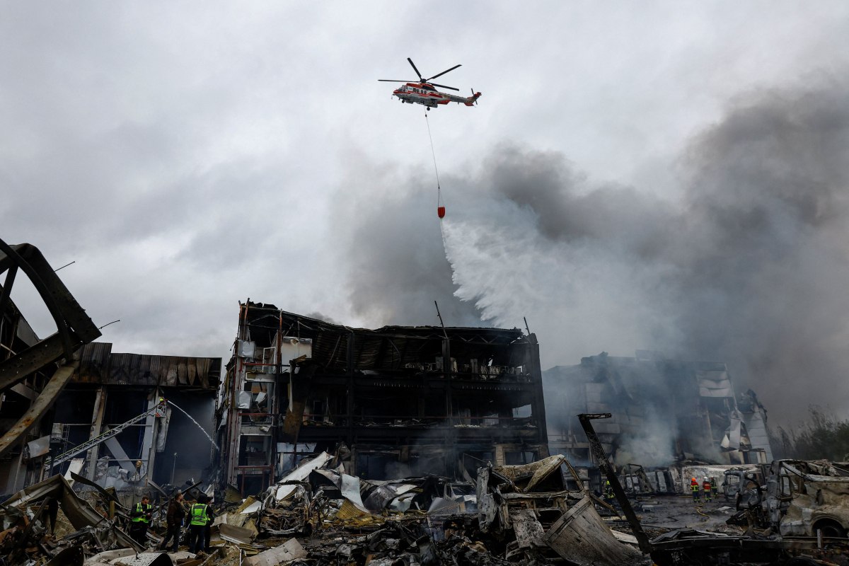 Politico: Οι μέθοδοι της Μόσχας που «οδηγεί» τους Ουκρανούς σε προδοσία της χώρας τους