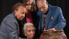 Το 1850, ένας σκλάβος φιλοτέχνησε χιλιάδες κεραμικά – Tώρα, ένα μουσείο τα επιστρέφει στους απογόνους του