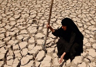 Το Ιράν αντιμέτωπο με «υδατική χρεοκοπία» – Προσευχές για βροχή και σκέψεις για αλλαγή πρωτεύουσας