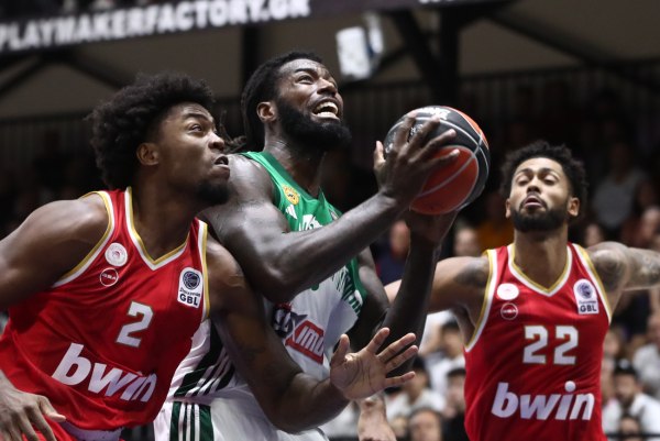 Ξέσπασμα του Λεσόρ για τον τραυματισμό του Έβανς (pic)