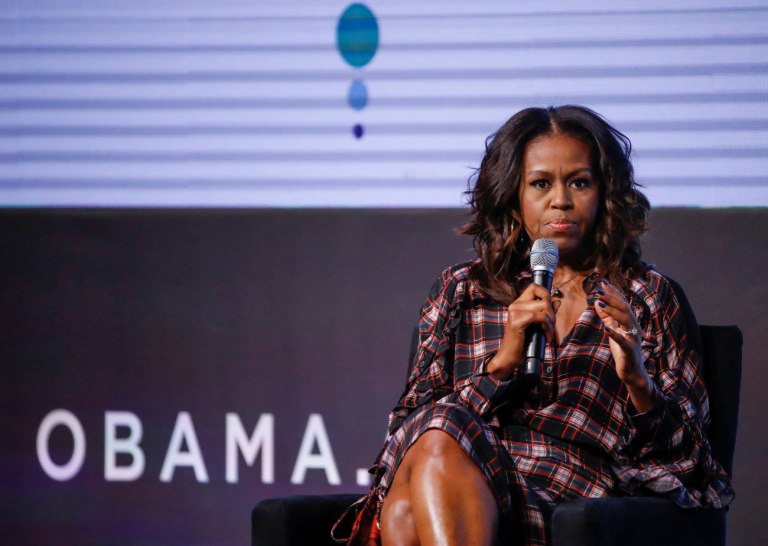Η Μισέλ Ομπάμα βάζει τέλος στις φήμες περί υποψηφιότητας – «Η Αμερική δεν είναι έτοιμη για μία γυναίκα πρόεδρο»