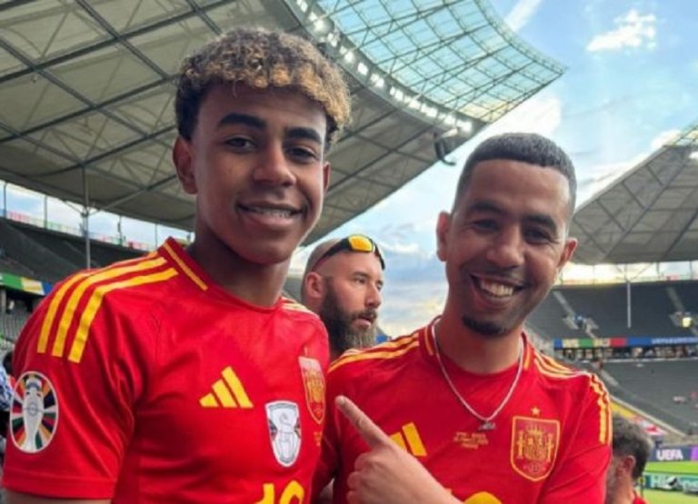 Ο 18χρονος Λαμίν Γιαμάλ χώρισε και ο πατέρας παντρεύεται μια 23χρονη κοπέλα