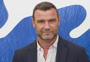 Λιβ Σράιμπερ: Εσπευσμένα στο νοσοκομείο μετά από έντονο πονοκέφαλο