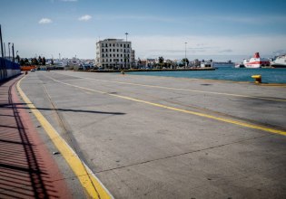 Λιμάνι Πειραιά: Πτώση αυτοκινήτου στη θάλασσα – Κατάφερε να βγει σώος ο οδηγός