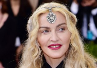 Madonna: Με αισθησιακή φωτογράφιση ανακοινώνει το νέο της album