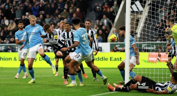 Νιουκάστλ – Μάντσεστερ Σίτι 2-1: Πάρτι του Μπαρνς στο «Σεντ Τζέιμς Παρκ»