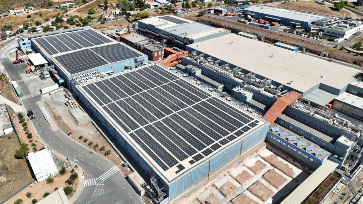 Ολοκλήρωση της 1ης φάσης της πράσινης επένδυσης. Πώς η Παπαστράτος μειώνει το ενεργειακό της αποτύπωμα