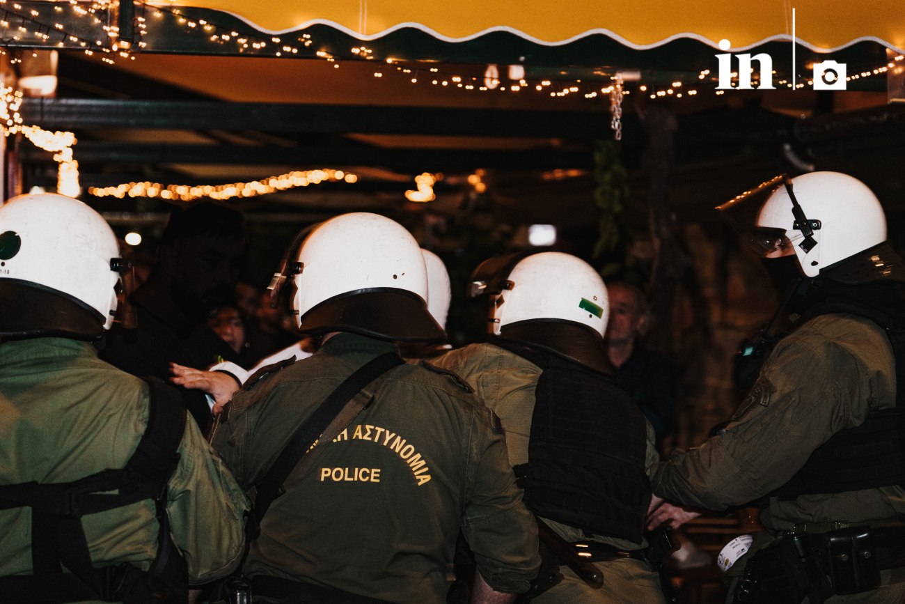 Εξάρχεια: ΕΔΕ για το ξύλο των ΜΑΤ σε θαμώνες καταστημάτων