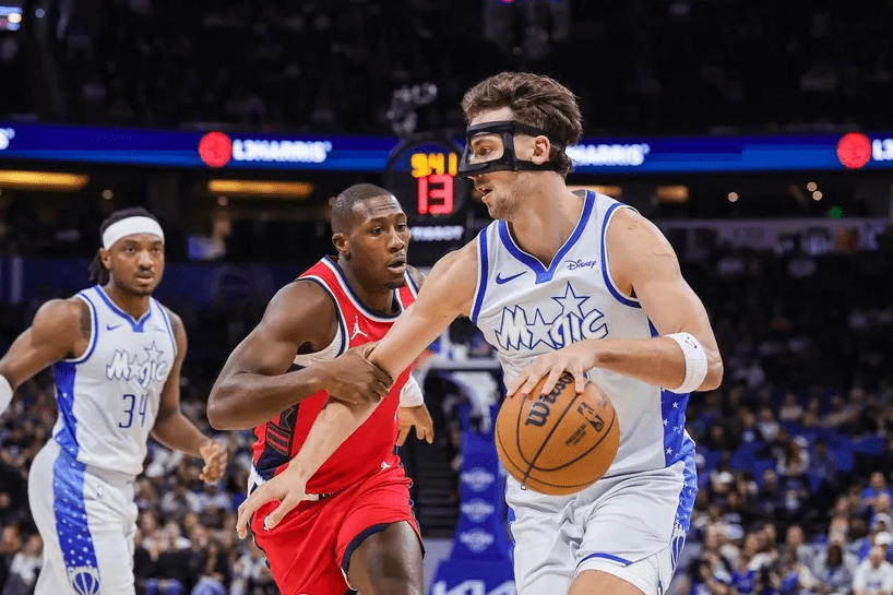 NBA: Οι Γκρίζλις «ισοπέδωσαν» τους Κινγκς (137-96) – Ήττες για Κλίπερς και Μάτζικ (129-101)