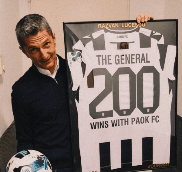 Η ξεχωριστή έκπληξη του ΠΑΟΚ στον Λουτσέσκου για τις 200 νίκες: «Σας ικετεύω, γράψτε ιστορία»