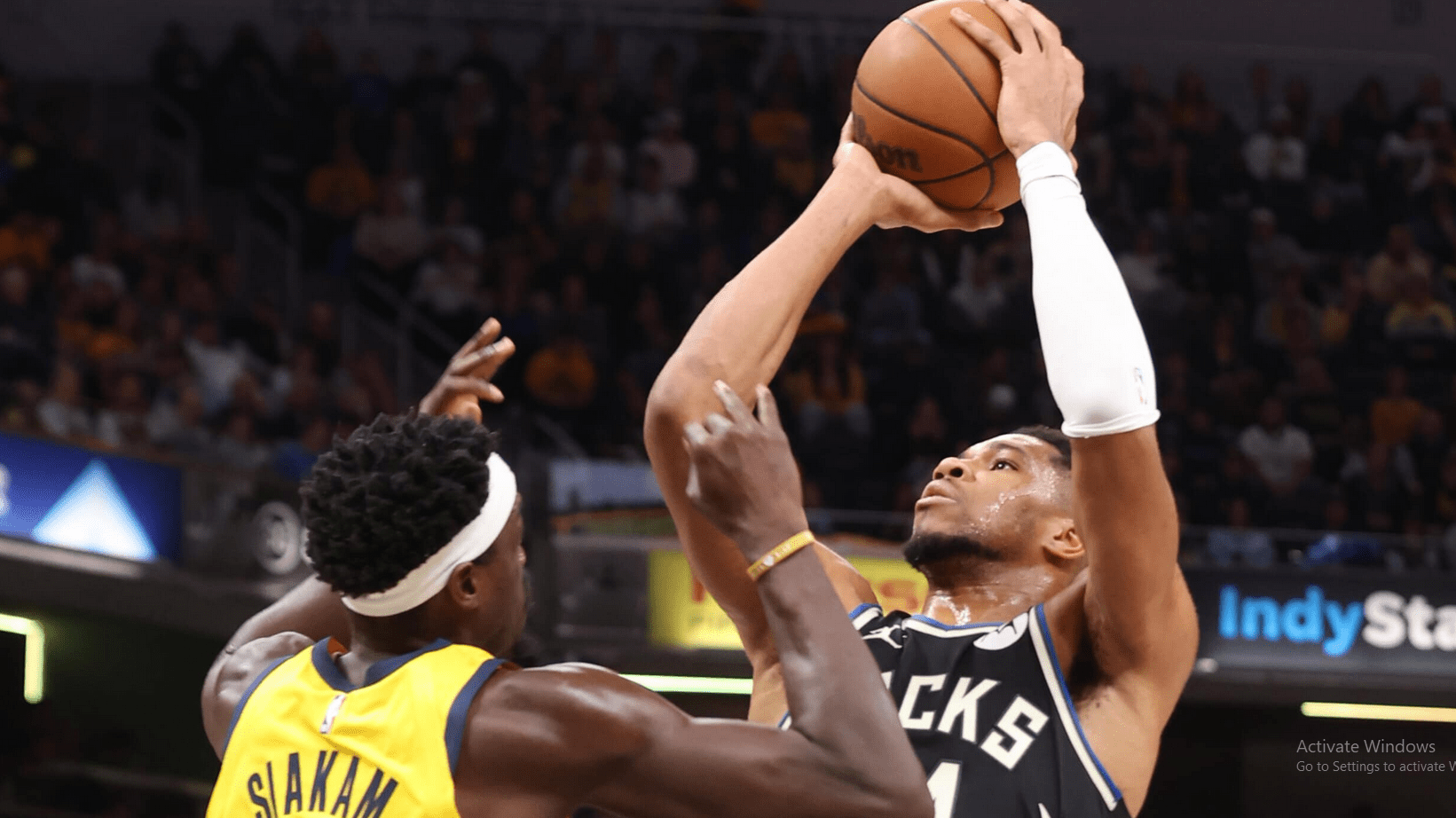 Οι αντιδράσεις του Αντετοκούνμπο μετά το νικητήριο καλάθι του κόντρα στους Πέισερς (vid)