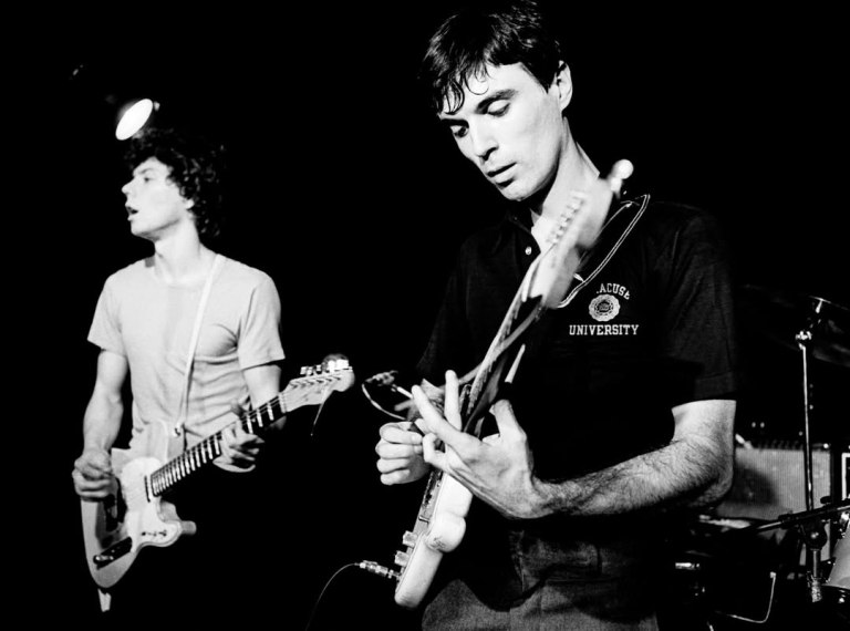 Talking Heads: Τα «χαμένα» demos των Artistics γίνονται συλλεκτικό βινύλιο 50  χρόνια μετά