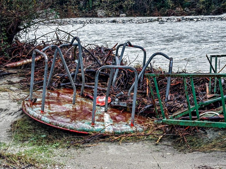 Κακοκαιρία Adel: Καταστροφές στη Δυτική Ελλάδα – Με 40mm βροχής πλημμύρησε η Αθήνα – Πότε υποχωρούν τα φαινόμενα