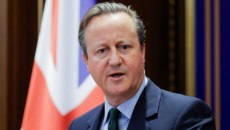 Ο Ντέιβιντ Κάμερον αποκάλυψε ότι υποβλήθηκε σε θεραπεία για καρκίνο του προστάτη – «Ελπίζεις για το καλύτερο»