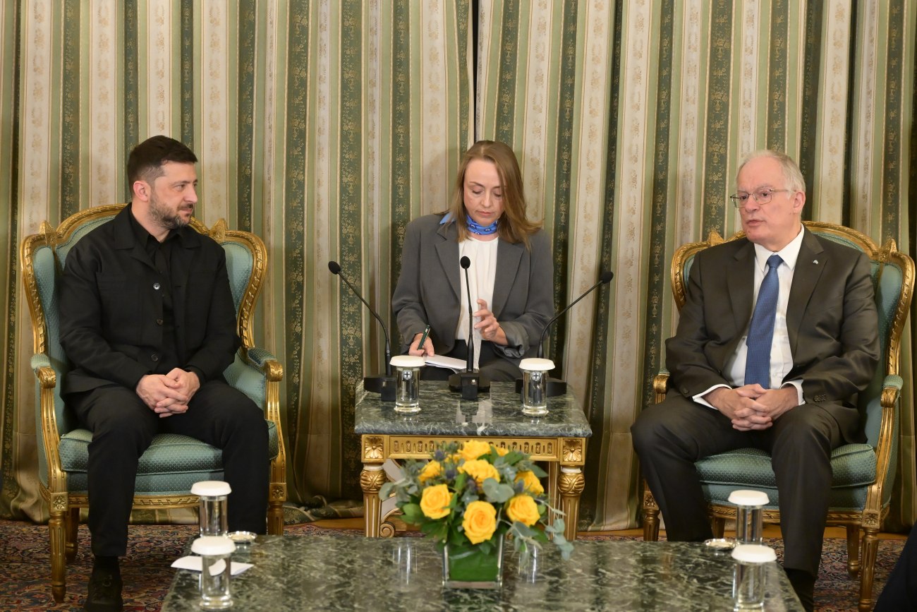 Προεδρικό Μέγαρο: «Ακλόνητη η ελληνική αλληλεγγύη στην Ουκρανία» – Μήνυμα στήριξης Τασούλα σε Ζελένσκι