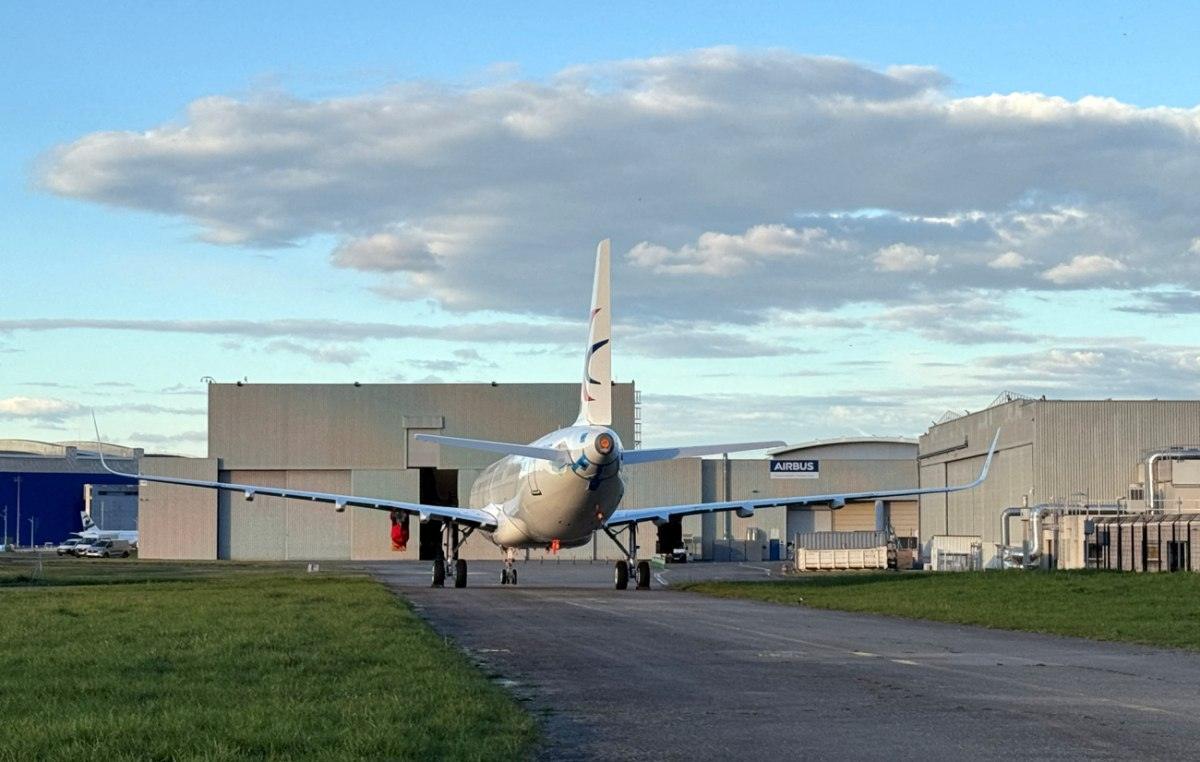 Airbus Ordered Immediate Recall of 6,000 A320 Planes