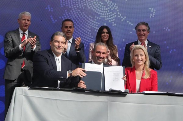 Εξάρχου: Έκλεισε το deal AΚTOR-ΔΕΠΑ για το αμερικανικό LNG