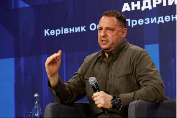 Ουκρανία: Προσβλέπει στην επίσκεψη Ντρίσκολ με στόχο την οριστικοποίηση του σχεδίου ειρήνευσης