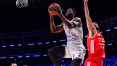 Ντουμπάι BC – Ερυθρός Αστέρας 102-86: Ξέσπασε στους «Σέρβους» και τους έσπασε το σερί!