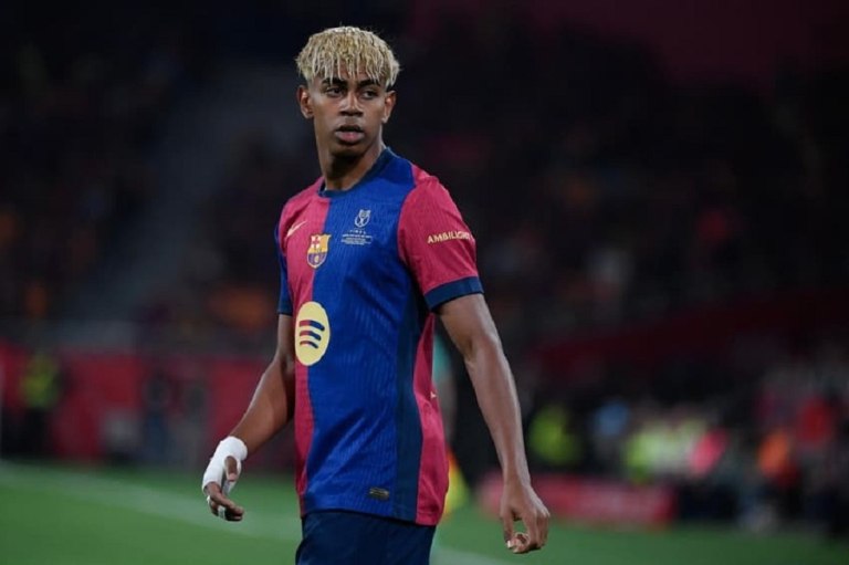 Ο Γιαμάλ δέχεται το 60% των ρατσιστικών επιθέσεων στα κοινωνικά δίκτυα