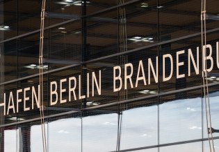 Γερμανία: Προβλήματα στις πτήσεις από και προς το Βερολίνο λόγω εντοπισμού drone