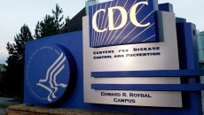 CDC: Οι δημόσιες υπηρεσίες υγεία των ΗΠΑ στην υπηρεσία του Τραμπ – Επικίνδυνα fake news για τα εμβόλια