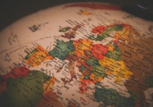 Ευρώπη: Ποια χώρα ανησυχεί περισσότερο για τo μέλλον της – Ποιες είναι οι πιο απαισιόδοξες