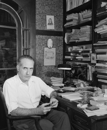 Κ. Θ. Δημαράς: Το αιώνιο δίλημμα για την ανθρωπότητα