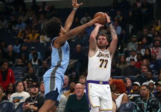 Διέλυσε τους Γκρίζλις ο Ντόντσιτς με 44 πόντους – Οι Μπουλς το 5/5 στη σεζόν (vids)