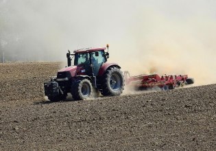 Αγρότες: Τι αλλάζει στις πληρωμές των αποζημιώσεων